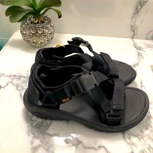Women’s Teva Hurricane Verge